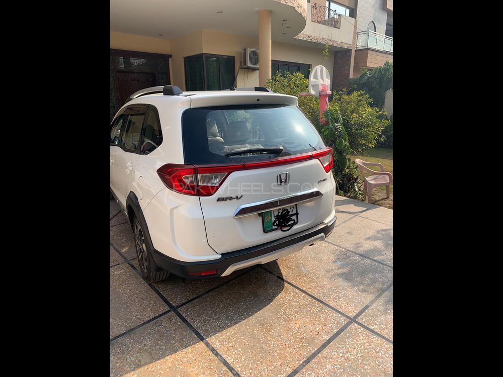 Honda BR-V 2017 for Sale in Lahore Honda BR-V 2017 for Sale in Lahore Image-4