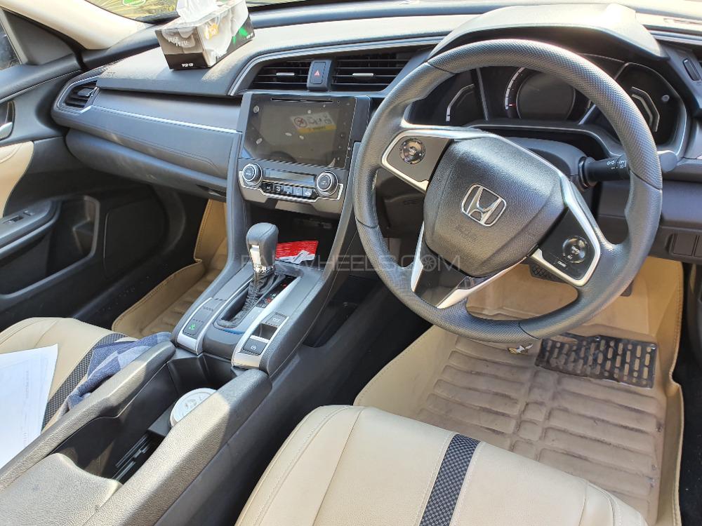 Honda Civic 2020 for Sale in Multan Honda Civic 2020 for Sale in Multan Image-9