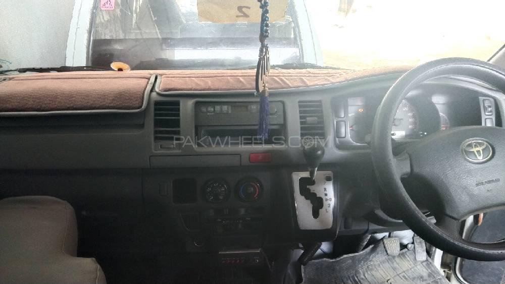 Toyota Hiace 2011 for Sale in D.G.Khan Toyota Hiace 2011 for Sale in D.G.Khan Image-14