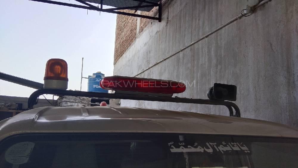 Toyota Hiace 2011 for Sale in D.G.Khan Toyota Hiace 2011 for Sale in D.G.Khan Image-18