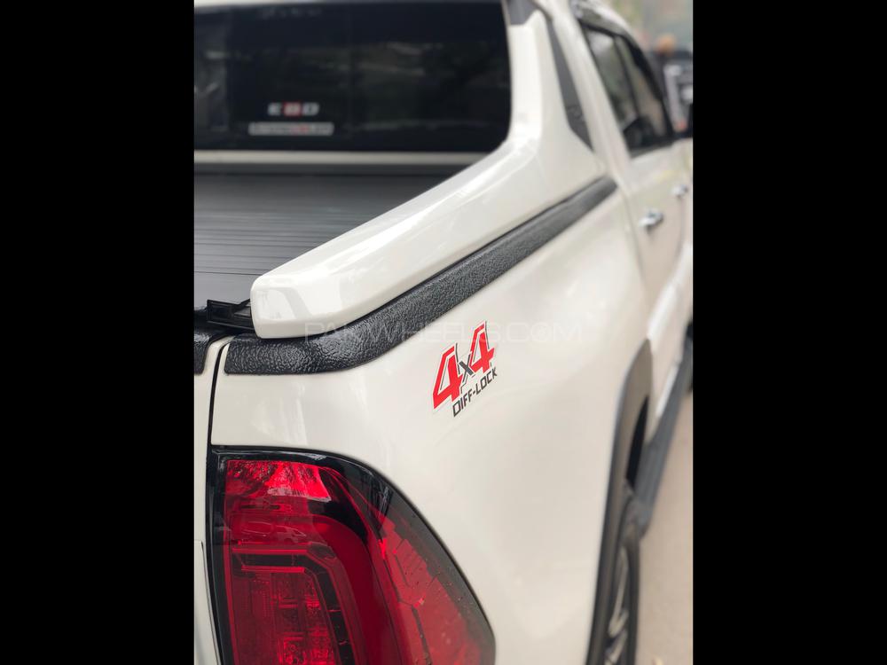 ٹویوٹا ہائیلکس 2017 for Sale in لاہور ٹویوٹا ہائیلکس 2017 for Sale in لاہور Image-9