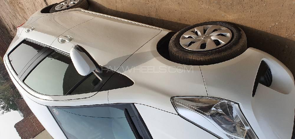 Toyota Vitz 2017 for Sale in Sialkot Toyota Vitz 2017 for Sale in Sialkot Image-10
