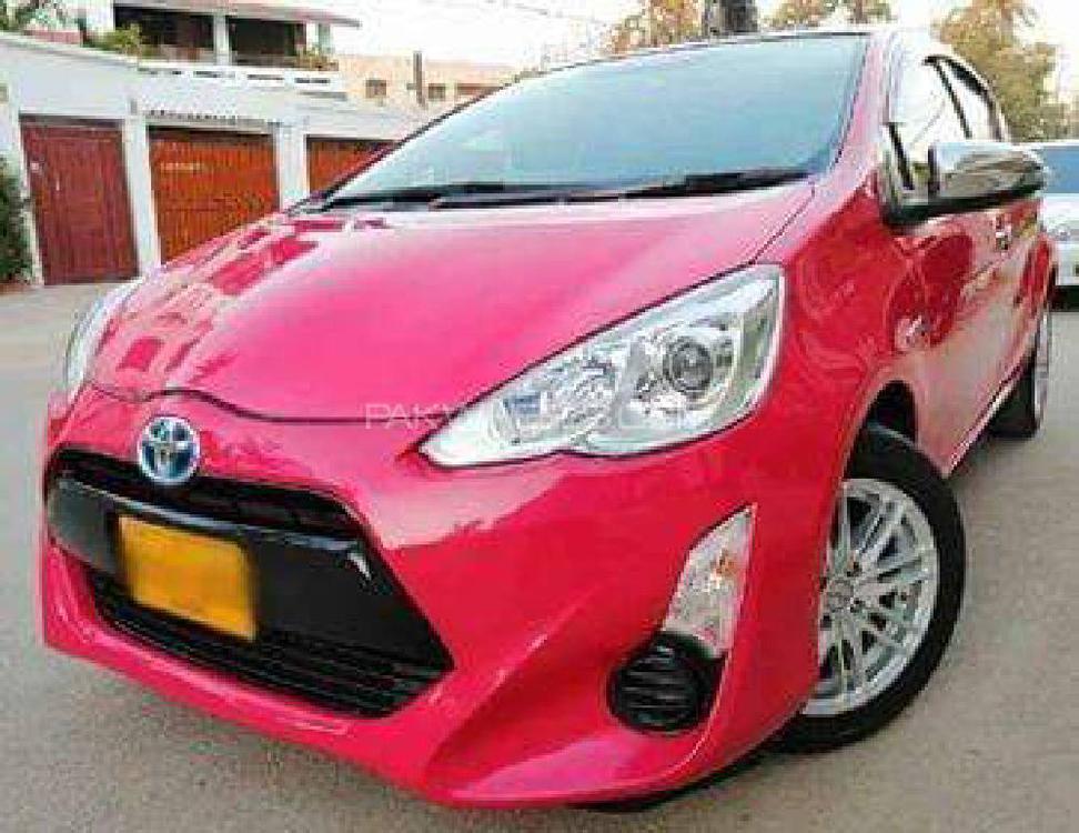 Toyota Aqua 2015 for Sale in Karachi Image-1