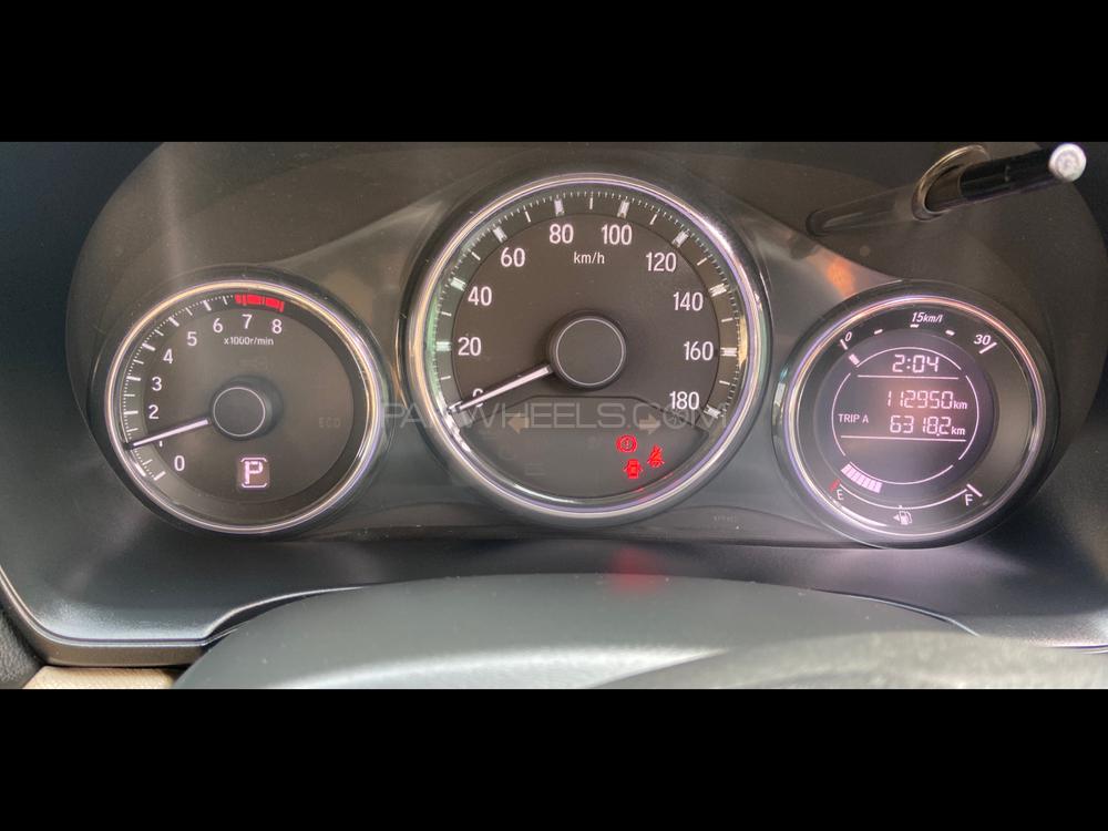 Honda BR-V 2017 for Sale in Lahore Honda BR-V 2017 for Sale in Lahore Image-17