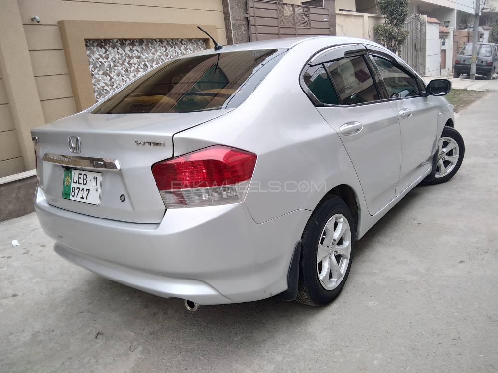 Honda City 2011 for Sale in Lahore Honda City 2011 for Sale in Lahore Image-3