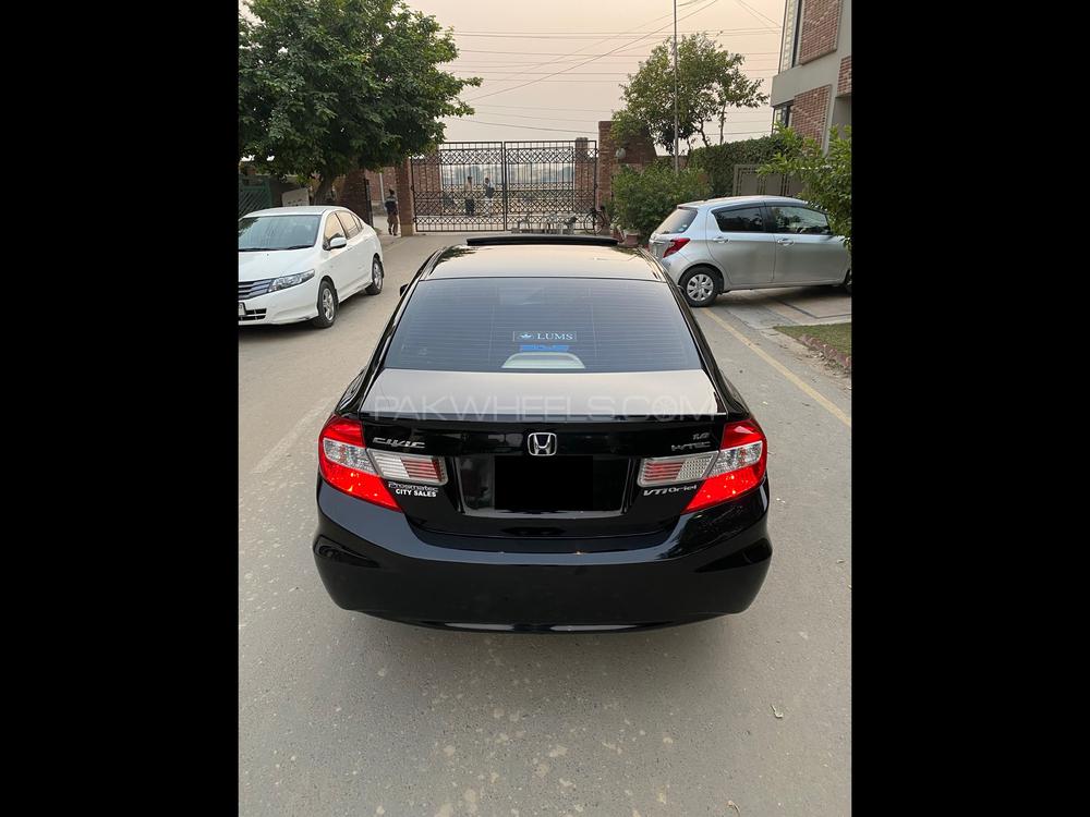 ہونڈا سوک 2013 for Sale in لاہور ہونڈا سوک 2013 for Sale in لاہور Image-3