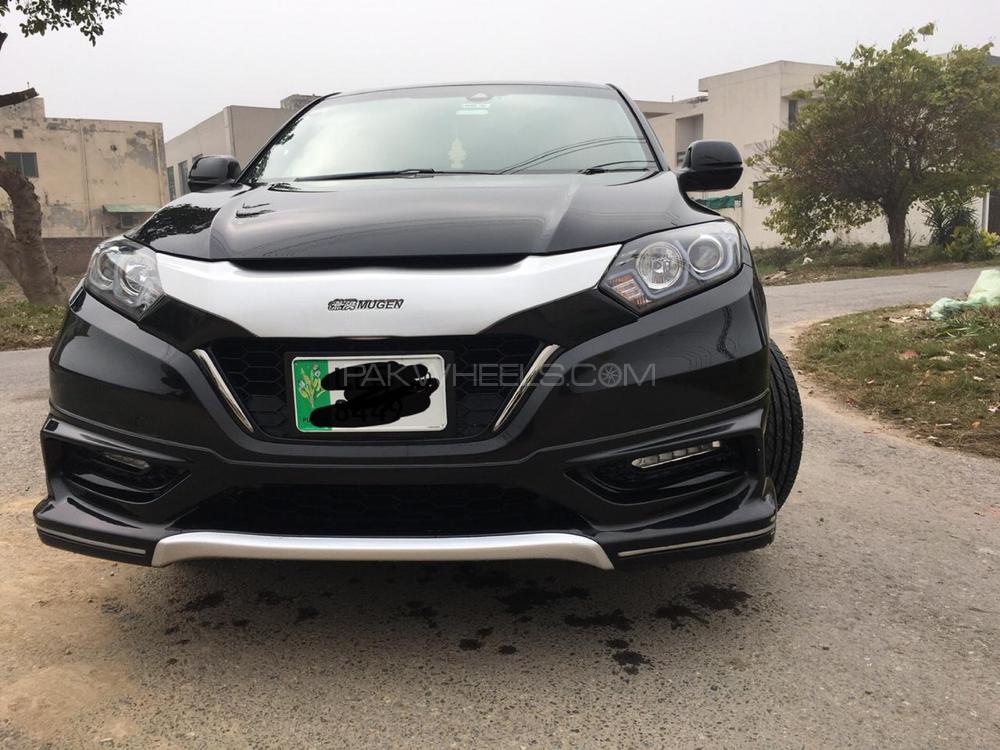 Honda Vezel 2016 for Sale in Lahore Honda Vezel 2016 for Sale in Lahore Image-2