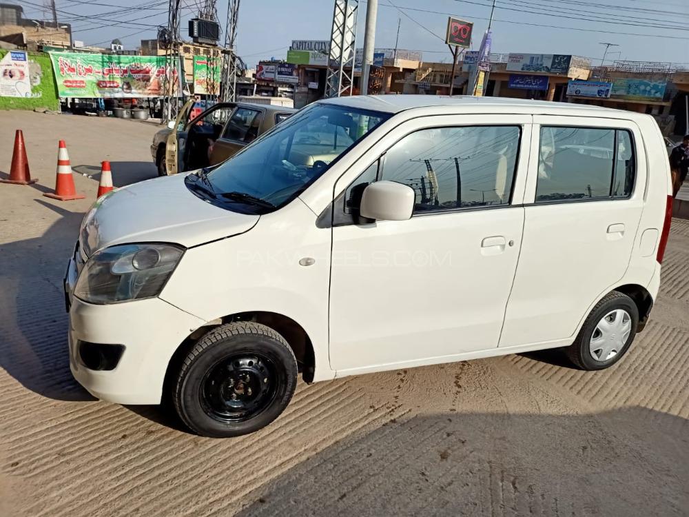 Suzuki Wagon R 2017 for Sale in Islamabad Suzuki Wagon R 2017 for Sale in Islamabad Image-2