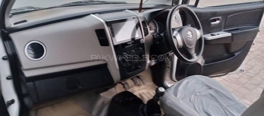 Suzuki Wagon R 2018 for Sale in D.G.Khan Suzuki Wagon R 2018 for Sale in D.G.Khan Image-8
