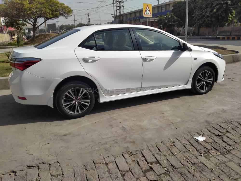 Toyota Corolla 2019 for Sale in Multan Toyota Corolla 2019 for Sale in Multan Image-5