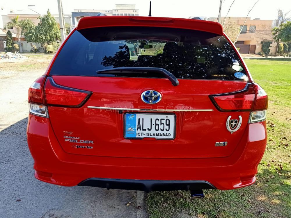 Toyota Corolla Fielder 2015 for Sale in Lahore Toyota Corolla Fielder 2015 for Sale in Lahore Image-3