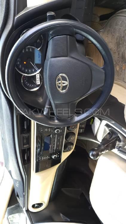 Toyota Corolla 2018 for Sale in Karachi Toyota Corolla 2018 for Sale in Karachi Image-8