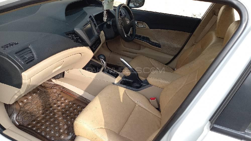 Honda Civic 2014 for Sale in Lahore Honda Civic 2014 for Sale in Lahore Image-9