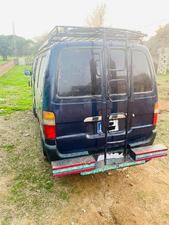 toyota hiace 2004 for sale