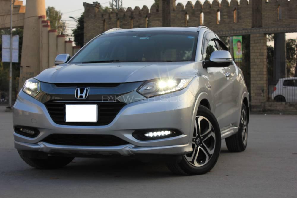 Honda Vezel 2014 for Sale in Islamabad Honda Vezel 2014 for Sale in Islamabad Image-19