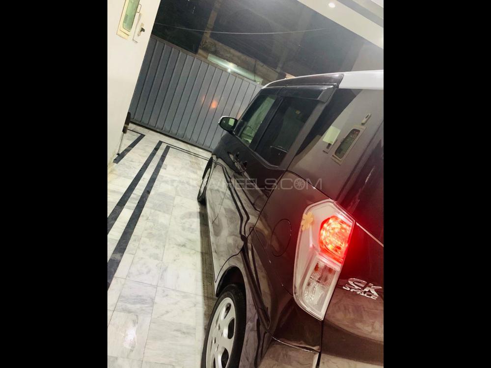 Mitsubishi EK Space Custom 2018 for Sale in Lahore Mitsubishi EK Space Custom 2018 for Sale in Lahore Image-3