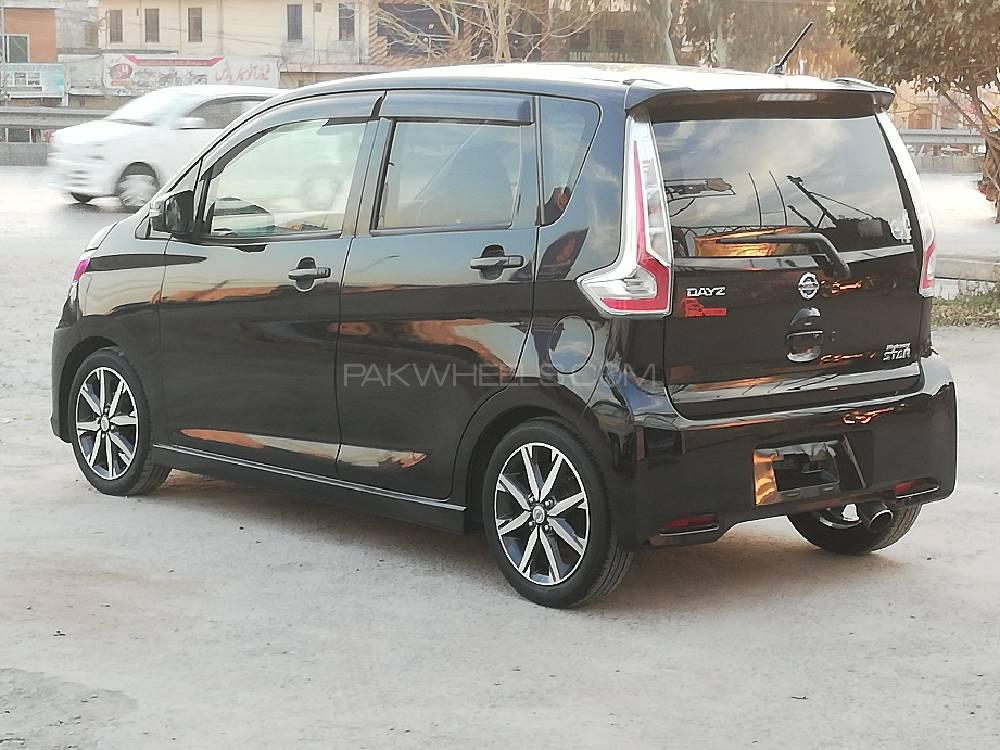 Nissan Dayz Highway Star 2017 for Sale in Rawalpindi Nissan Dayz Highway Star 2017 for Sale in Rawalpindi Image-5