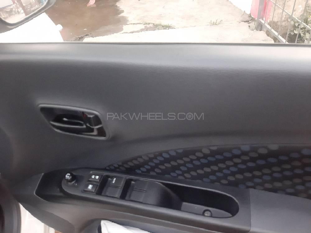 Suzuki Cultus 2019 for Sale in Gujranwala Suzuki Cultus 2019 for Sale in Gujranwala Image-9
