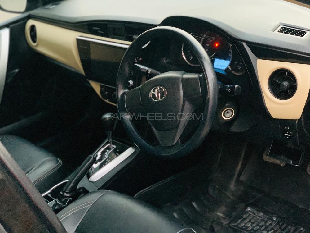 ٹویوٹا کرولا 2018 for Sale in لاہور ٹویوٹا کرولا 2018 for Sale in لاہور Image-3