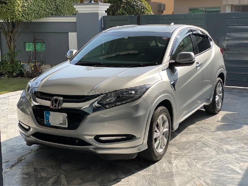 Honda Vezel 2016 for Sale in Gujranwala Image-1