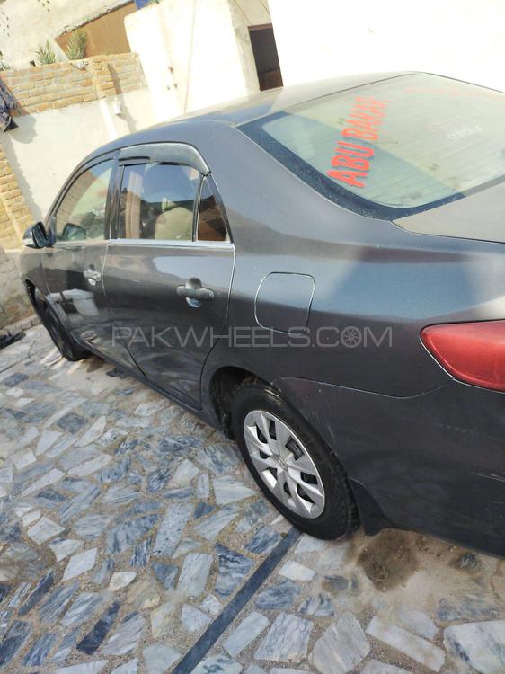 Toyota Corolla 2011 for Sale in Dunia Pur Image-1
