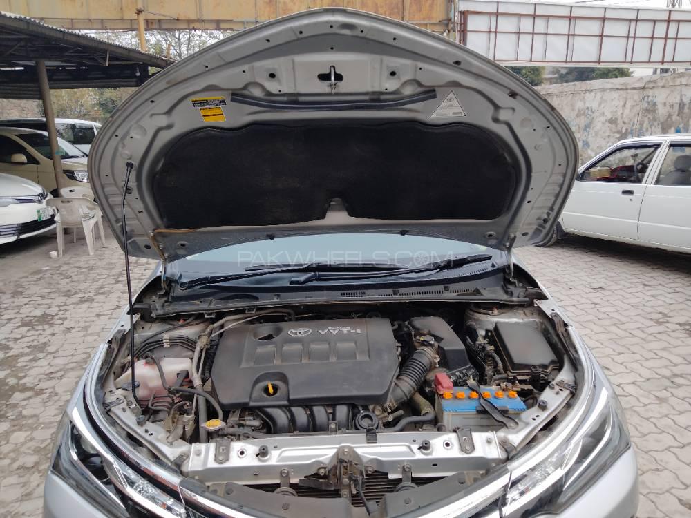 Toyota Corolla 2018 for Sale in Lahore Toyota Corolla 2018 for Sale in Lahore Image-12