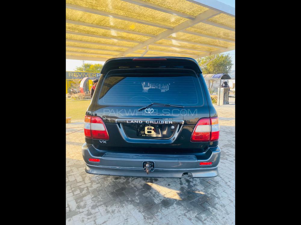 Toyota Land Cruiser 2007 for Sale in Chakwal Toyota Land Cruiser 2007 for Sale in Chakwal Image-18