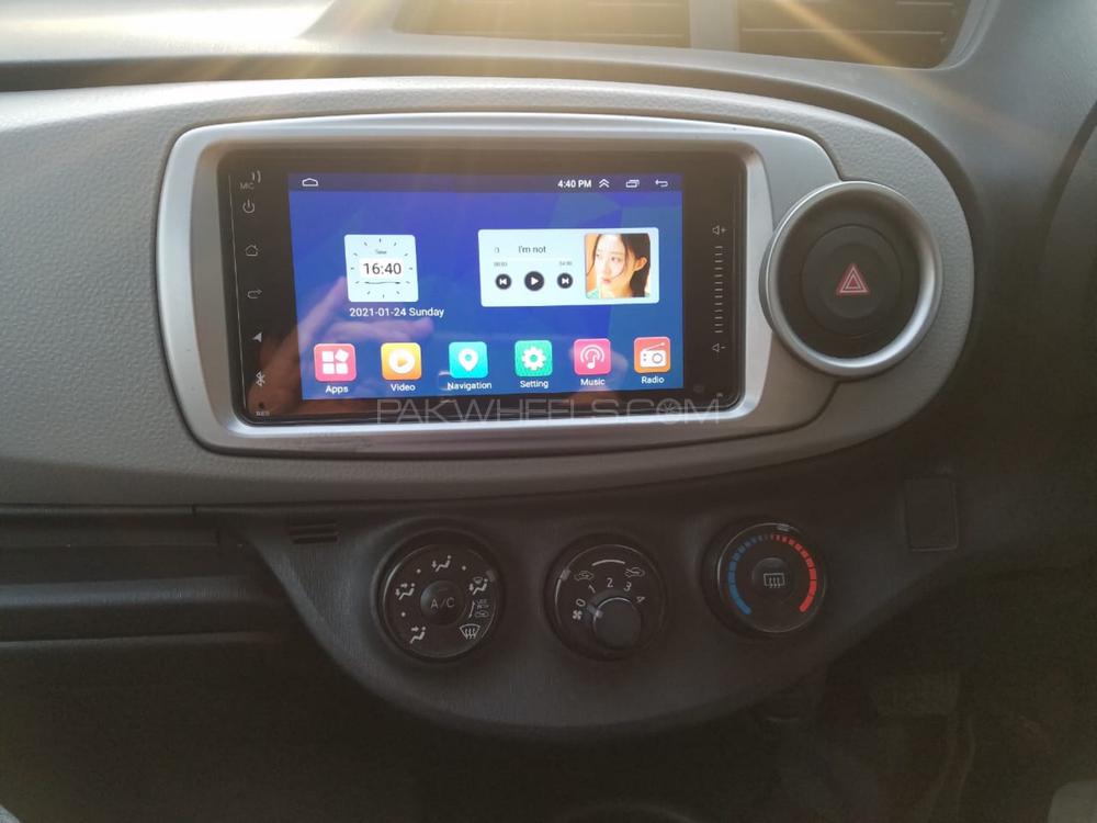 Toyota Vitz 2013 for Sale in Lahore Toyota Vitz 2013 for Sale in Lahore Image-3