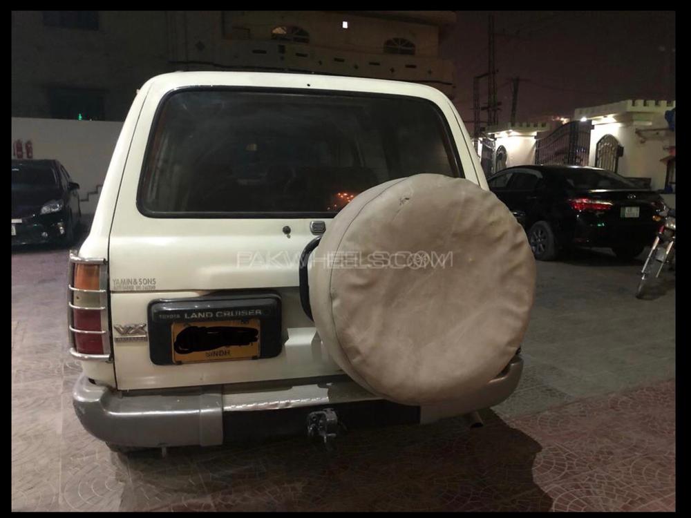 Toyota Land Cruiser 1992 for Sale in Lahore Toyota Land Cruiser 1992 for Sale in Lahore Image-3