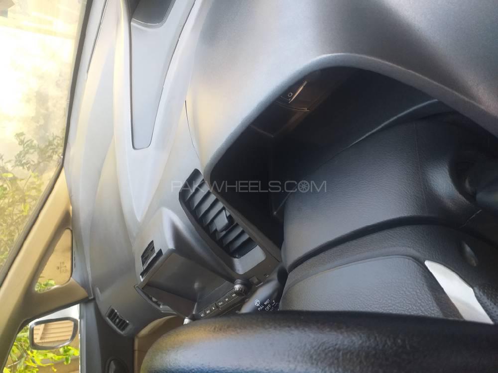 ہونڈا سوک 2011 for Sale in گجرات ہونڈا سوک 2011 for Sale in گجرات Image-9