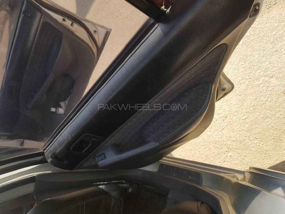 ہونڈا سوک 2002 for Sale in کراچی ہونڈا سوک 2002 for Sale in کراچی Image-5