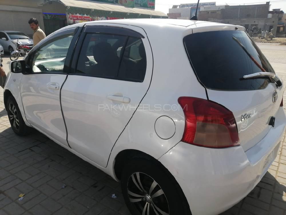 Toyota Vitz 2006 for Sale in Bannu Image-1