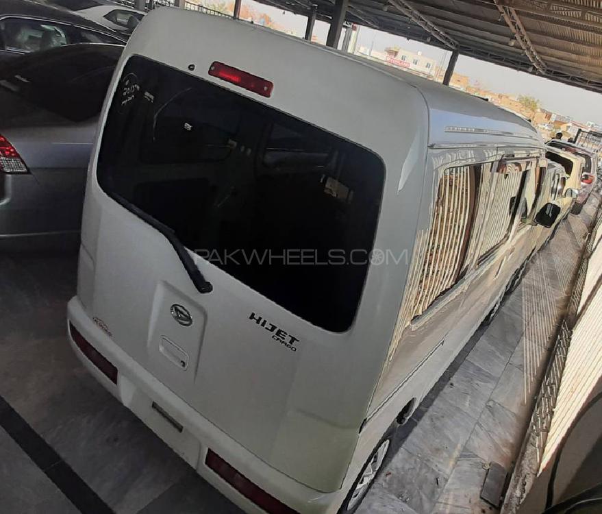 ڈائیہاتسو ہائی جیٹ 2013 for Sale in پشاور ڈائیہاتسو ہائی جیٹ 2013 for Sale in پشاور Image-7