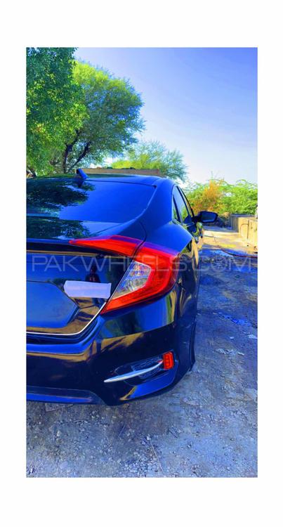 Honda Civic - 2017 Manesh  Image-1