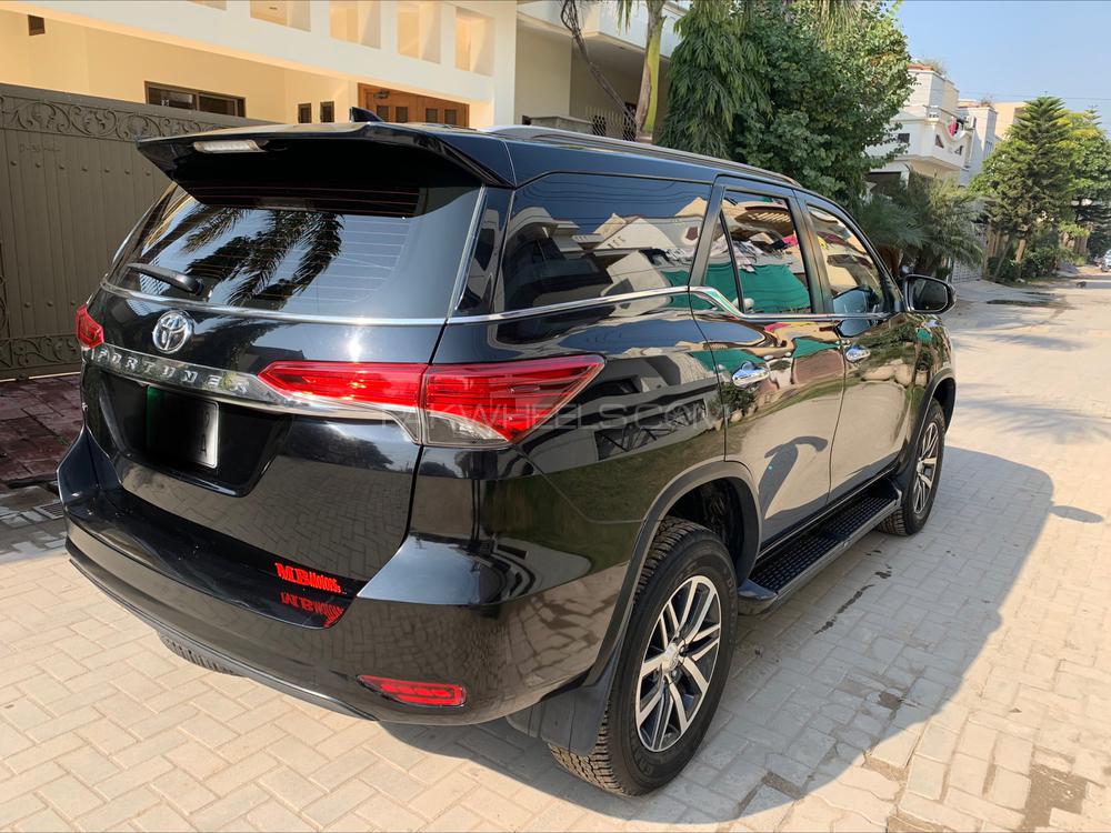 Toyota Fortuner 2019 for Sale in Sialkot Toyota Fortuner 2019 for Sale in Sialkot Image-5
