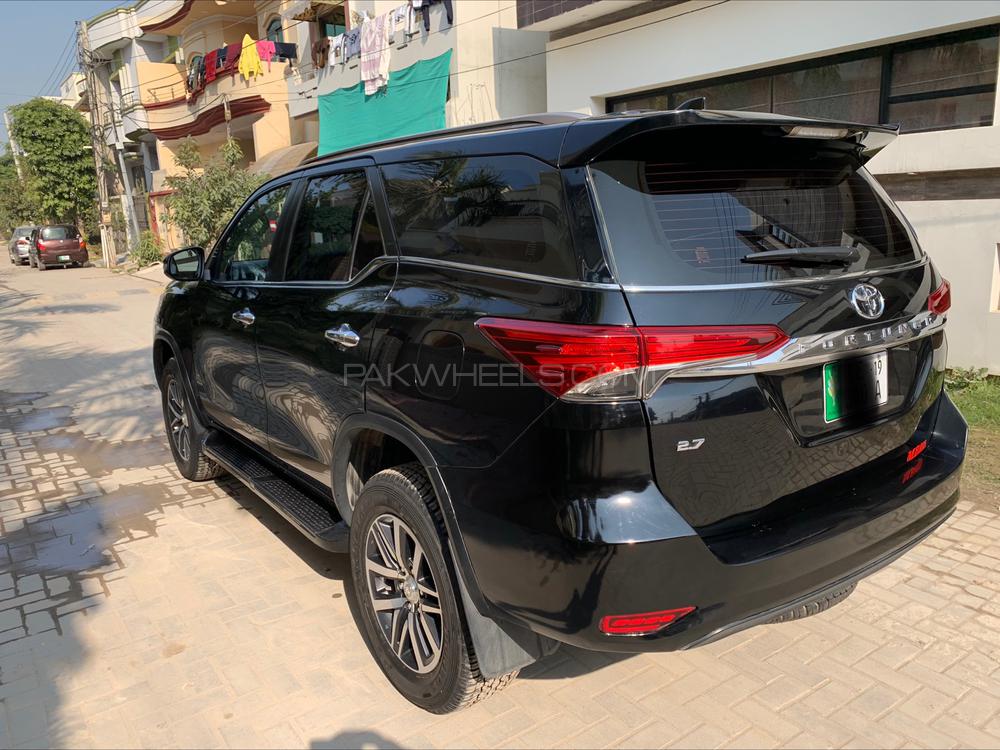 Toyota Fortuner 2019 for Sale in Sialkot Toyota Fortuner 2019 for Sale in Sialkot Image-6