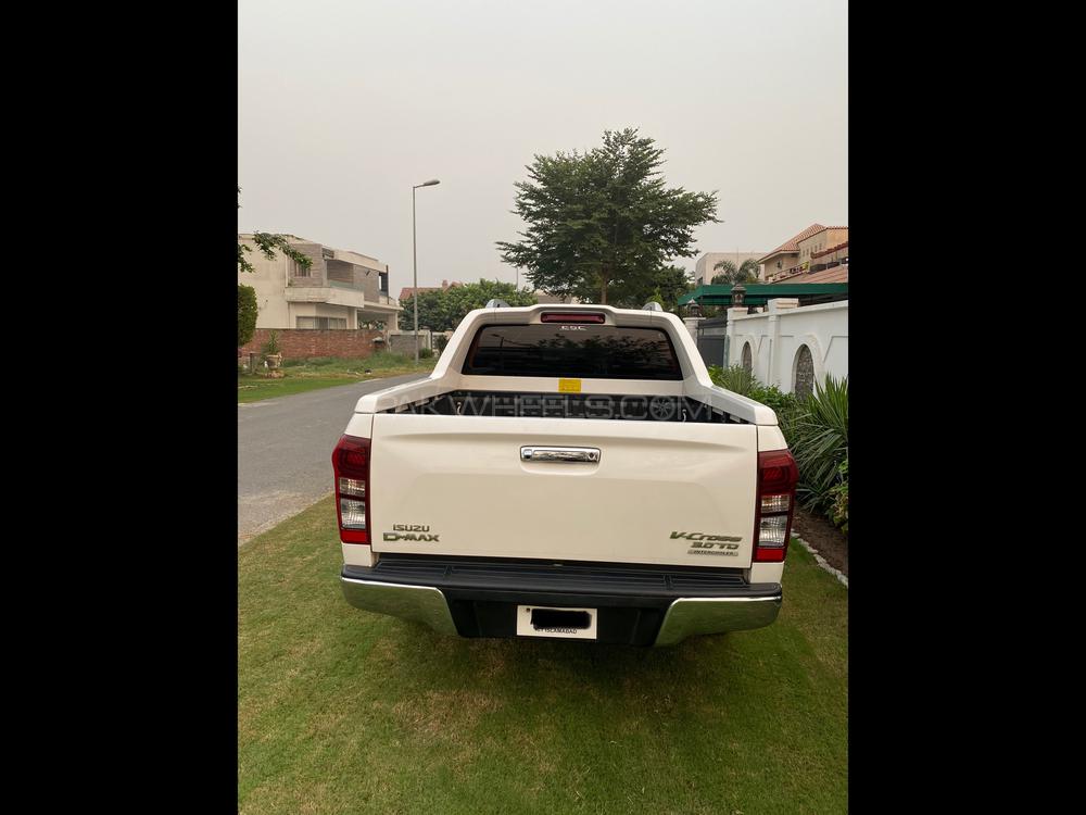 Isuzu D-Max 2019 for Sale in Lahore Isuzu D-Max 2019 for Sale in Lahore Image-5