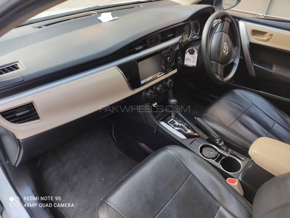 Toyota Corolla 2014 for Sale in Lahore Toyota Corolla 2014 for Sale in Lahore Image-6