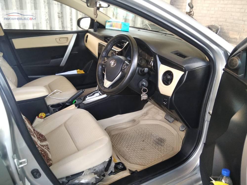 Toyota Corolla 2018 for Sale in Islamabad Toyota Corolla 2018 for Sale in Islamabad Image-9