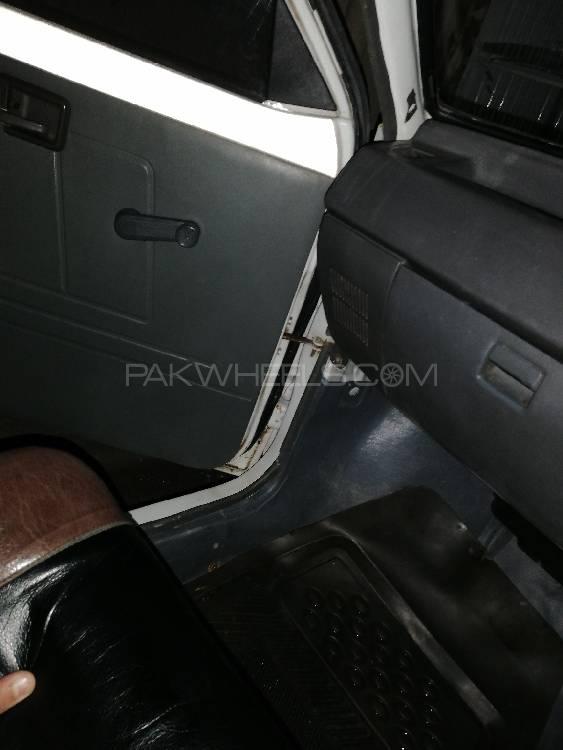 Suzuki Mehran 2011 for Sale in Rawalpindi Suzuki Mehran 2011 for Sale in Rawalpindi Image-8
