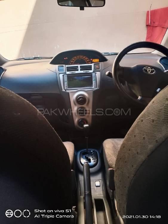 Toyota Vitz 2010 for Sale in Peshawar Toyota Vitz 2010 for Sale in Peshawar Image-3