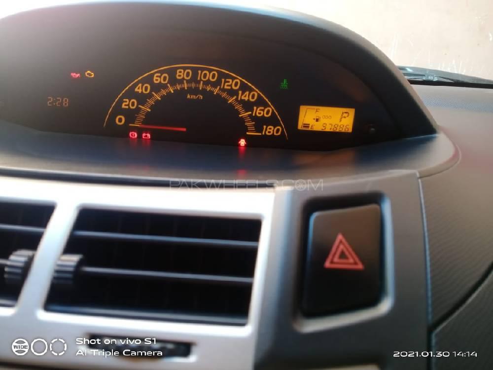 Toyota Vitz 2010 for Sale in Peshawar Toyota Vitz 2010 for Sale in Peshawar Image-10
