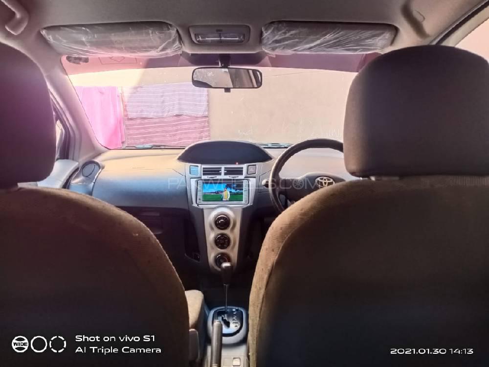 Toyota Vitz 2010 for Sale in Peshawar Toyota Vitz 2010 for Sale in Peshawar Image-6