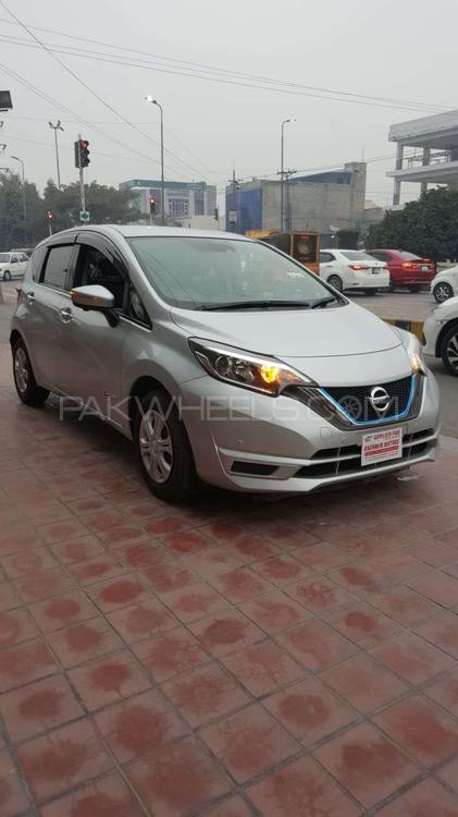 Nissan Note 2017 for Sale in Lahore Nissan Note 2017 for Sale in Lahore Image-4