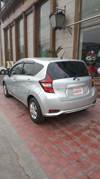 Nissan Note 2017 for Sale in Lahore Nissan Note 2017 for Sale in Lahore Image-9