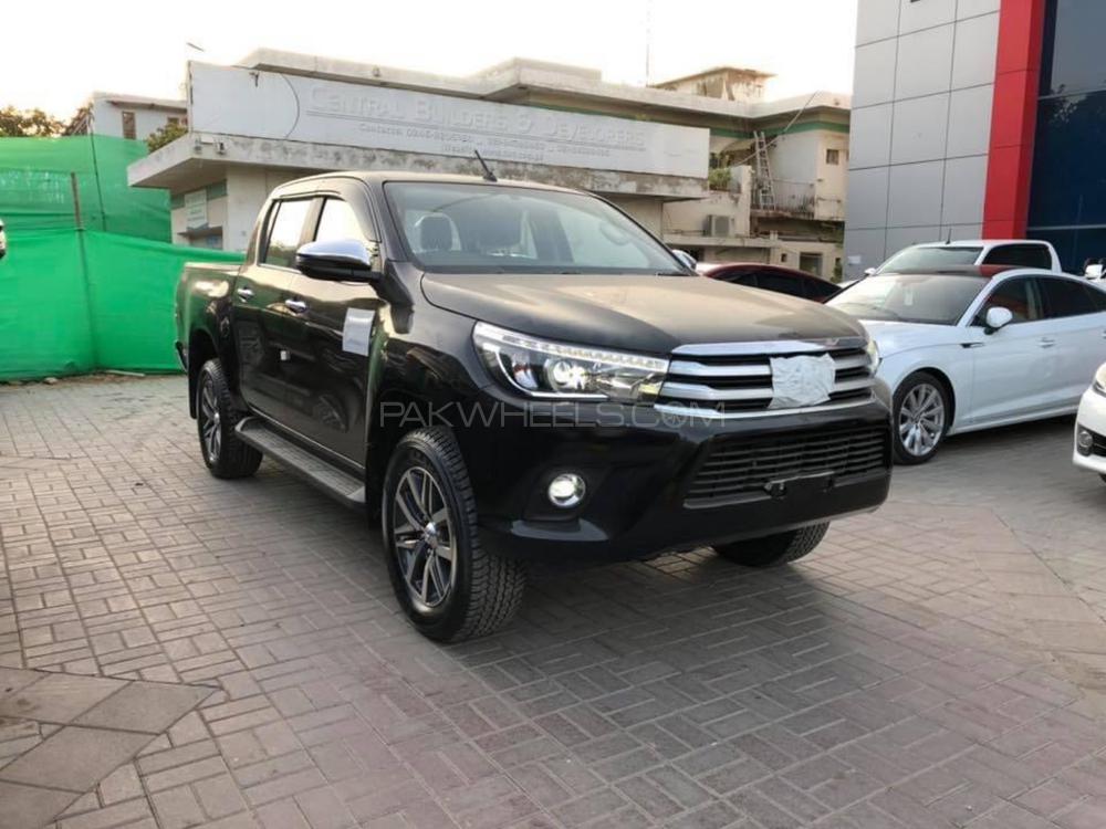 Toyota Hilux 2021 for Sale in Karachi Toyota Hilux 2021 for Sale in Karachi Image-3