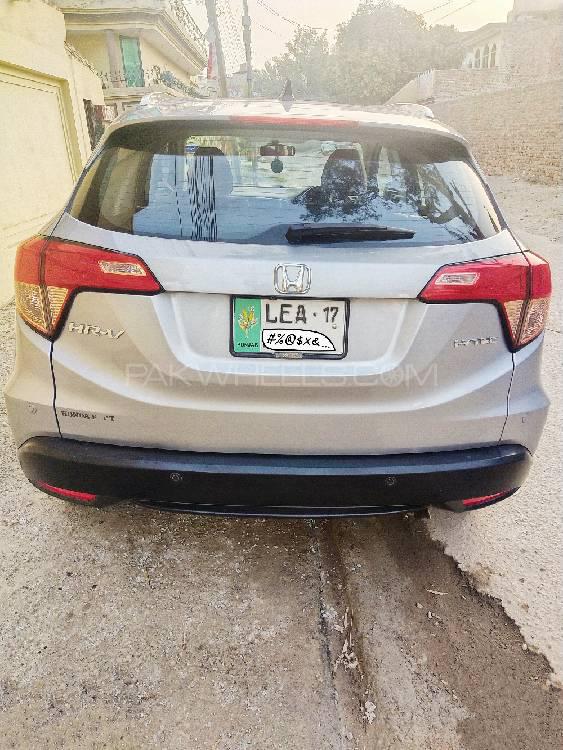 Honda HR-V 2017 for Sale in Multan Honda HR-V 2017 for Sale in Multan Image-2
