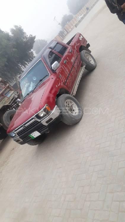 Toyota Hilux 1992 for Sale in Dera ismail khan Image-1