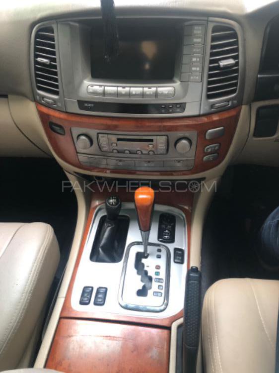 ٹویوٹا لینڈ کروزر 2003 for Sale in اسلام آباد ٹویوٹا لینڈ کروزر 2003 for Sale in اسلام آباد Image-2