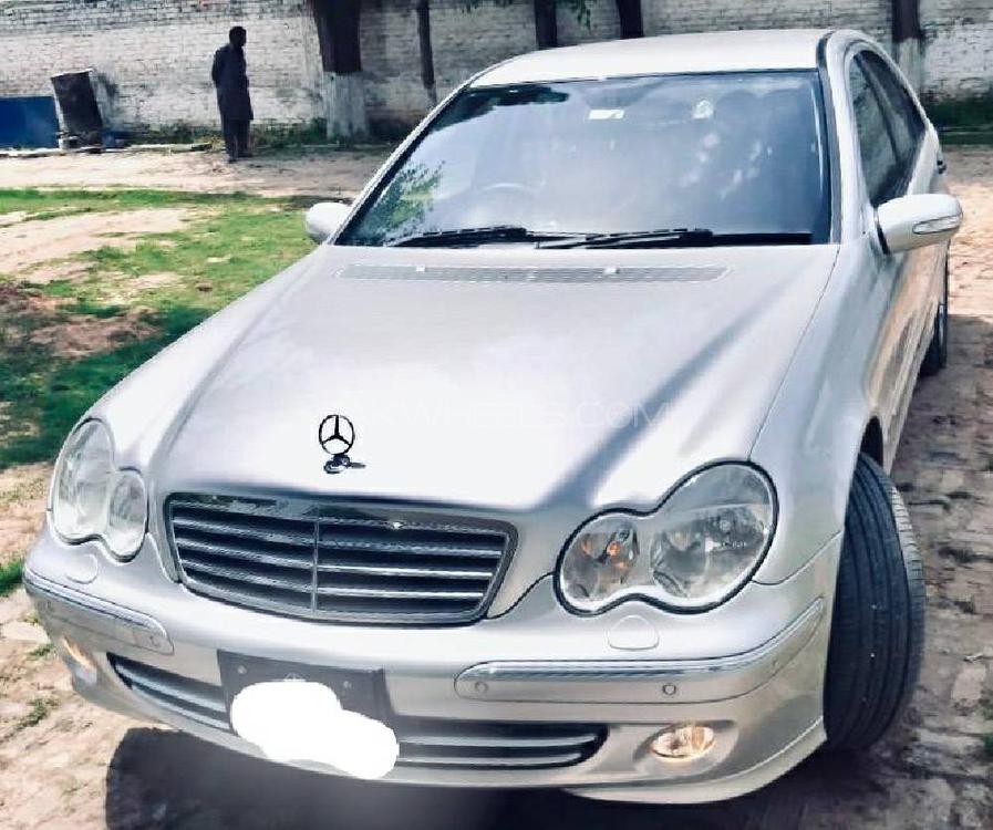 Mercedes Benz C Class 2005 for Sale in Islamabad Image-1
